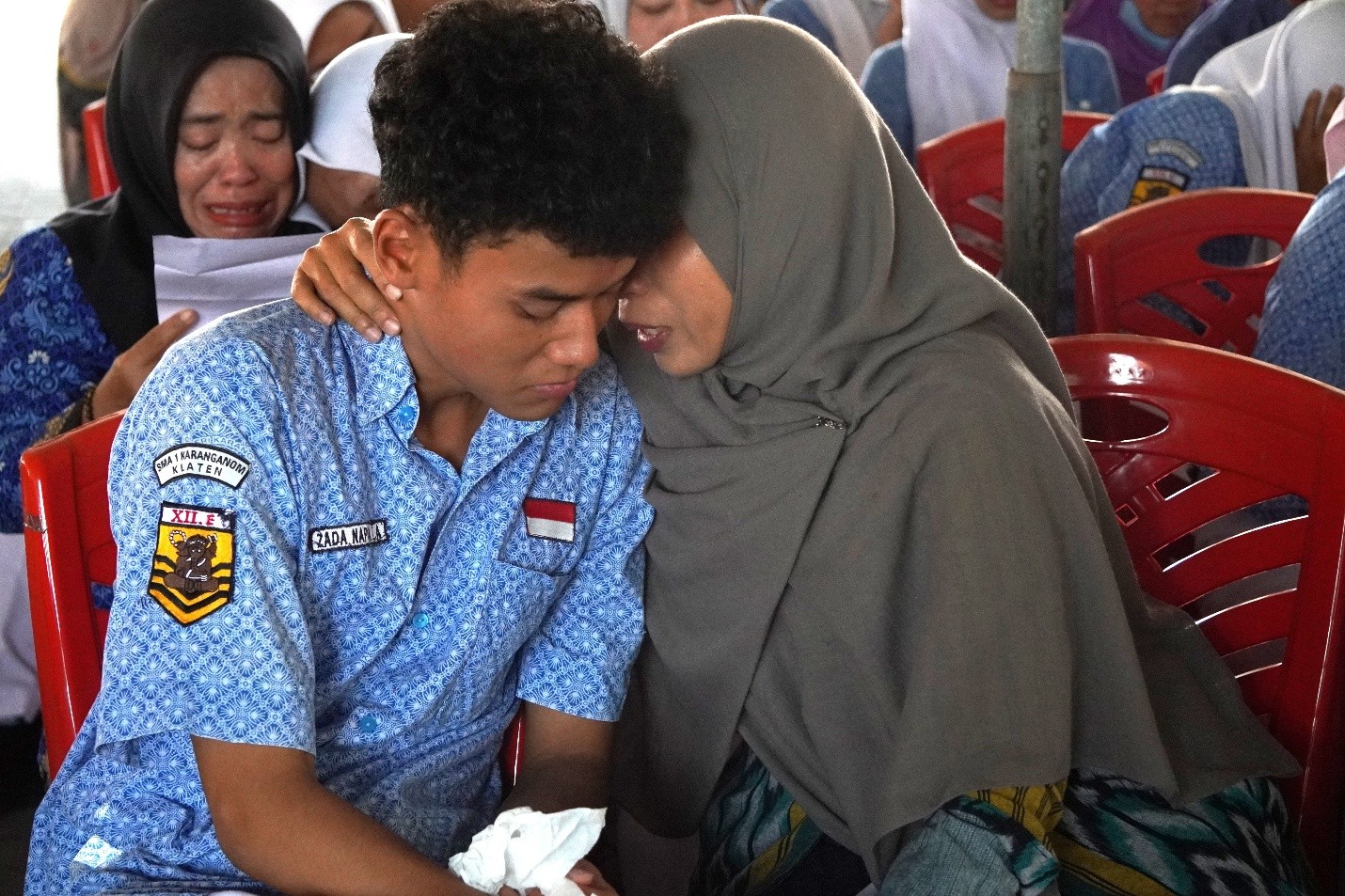 Menyatukan Hati, Menguatkan Peran, Menjemput Masa Depan: SMA Negeri 1 Karanganom Gelar Parenting Kelas XII