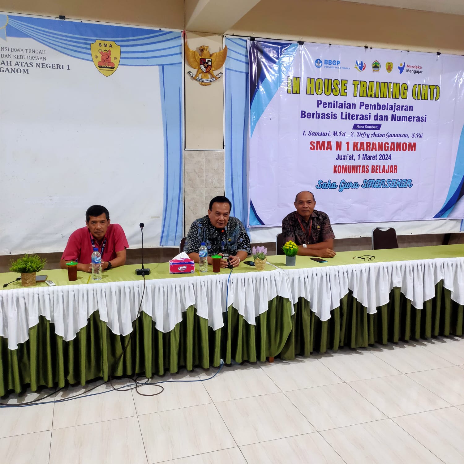Komunitas SAKA GURU SMAN 1 Karanganom Gelar IHT Assesmen Berbasis Literasi & Numerasi serta Berbagi Praktik Baik