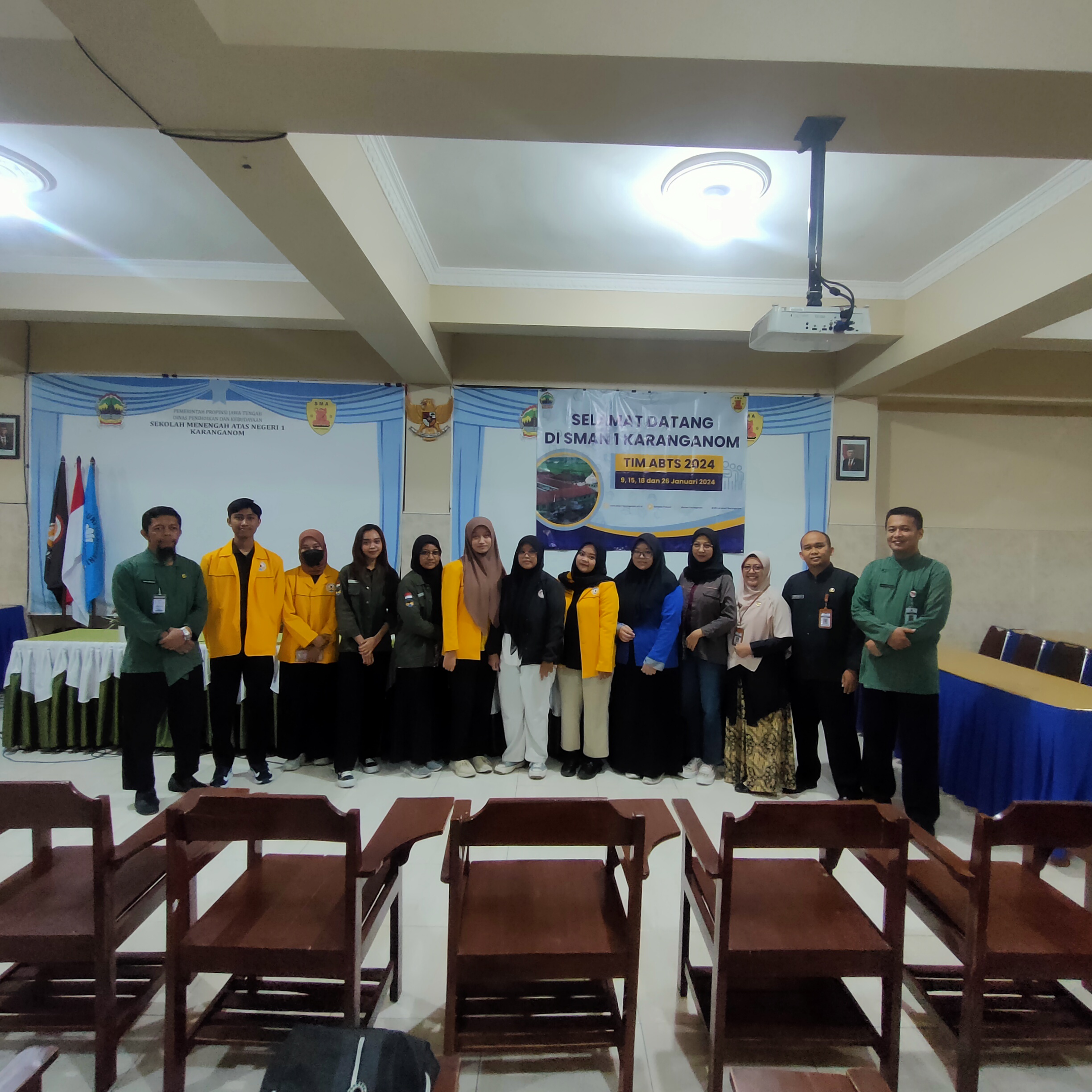 Alumni Back to School (ABTS): Menginspirasi Generasi Muda Menuju Masa Depan yang Cerah